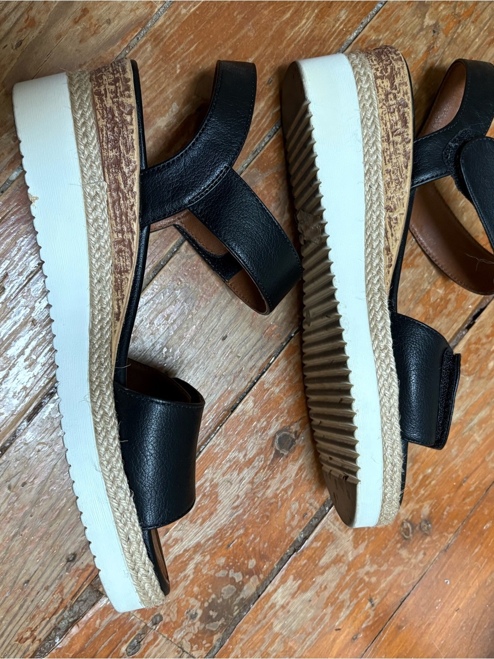 Josef Seibel Black and Brown Wedge Sandals - Picture 3 of 7